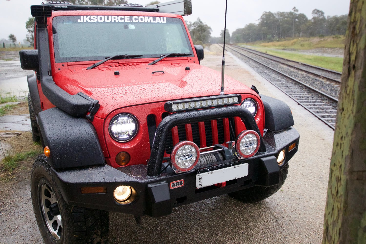 nitro80red1.jpg