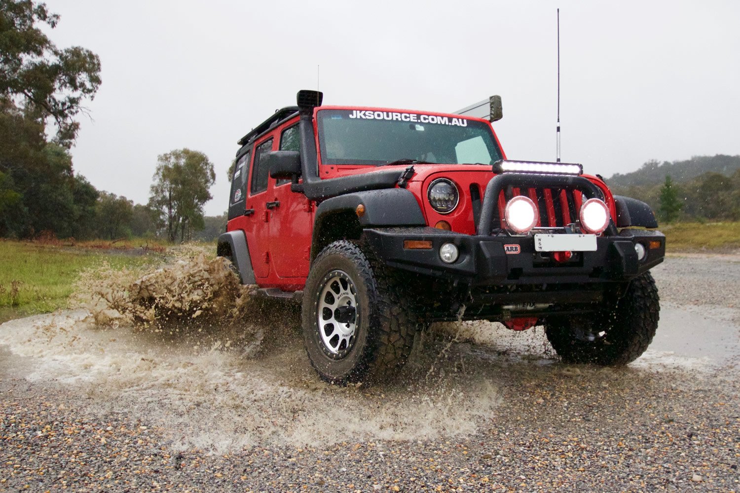nitro80red6.jpg