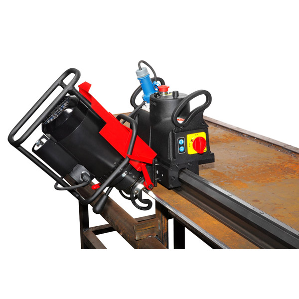 ITM ABM-28 AUTO FEED PORTABLE BEVELLING MACHINE (-60 TO +60 DEGREE), 
MAX BEVEL WIDTH 35MM